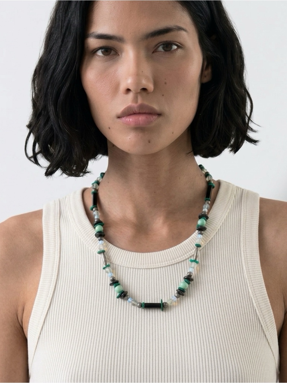 STONE AND GLASS BEADED BOHO NECKLACE